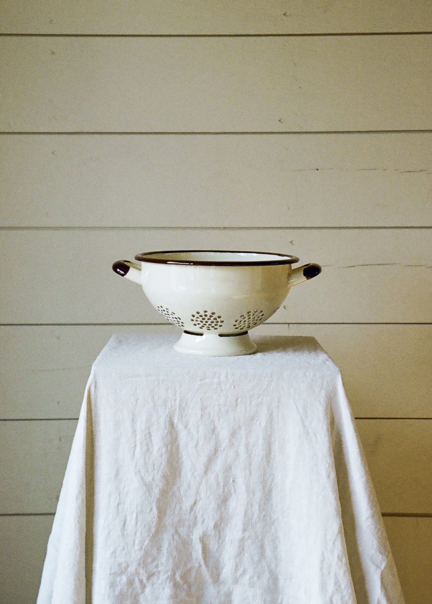 6-enamel-colander-1.jpg Enamel Colander