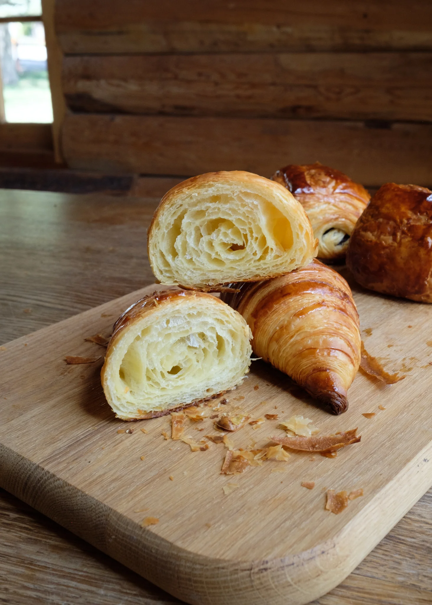 66-handmade-croissant-box-16.webp Handmade Croissant Box